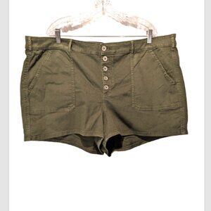 NEW Torrid Stretch Button Fly Hi-Rise 3" Oliv Twill Military Shorts Plus 26